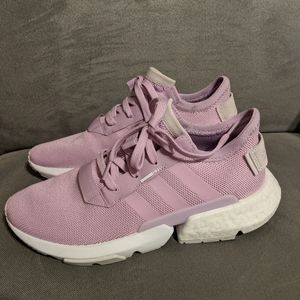 Adidas light pink/purple color sneakers